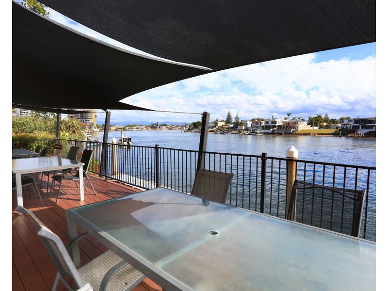 55/2916 Gold Coast Highway, Surfers Paradise QLD 4217