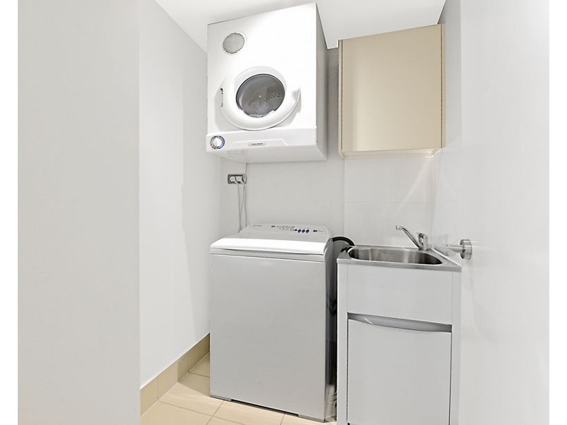 203/3018 Surfers Paradise Boulevard, Surfers Paradise QLD 4217