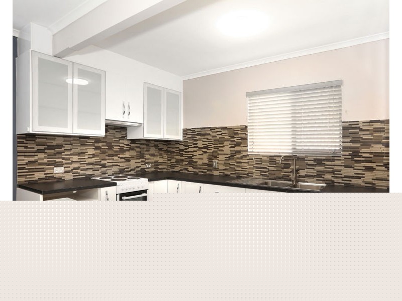 1/23 Stevens Street, Southport QLD 4215