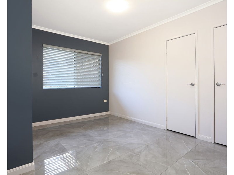 1/23 Stevens Street, Southport QLD 4215