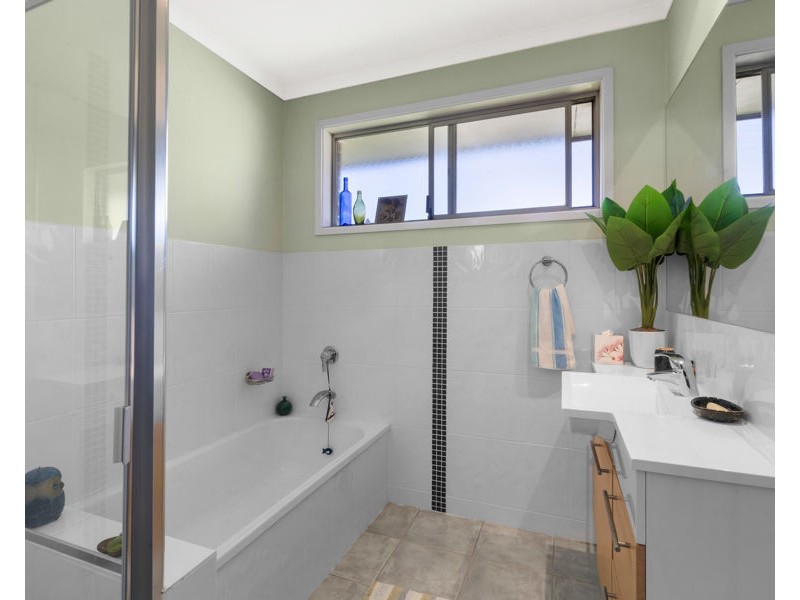 49 Denawen Street, Palm Beach QLD 4221