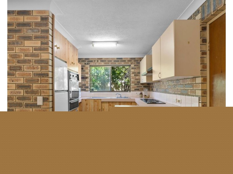 2/8 Jodie Court, Mermaid Waters QLD 4218