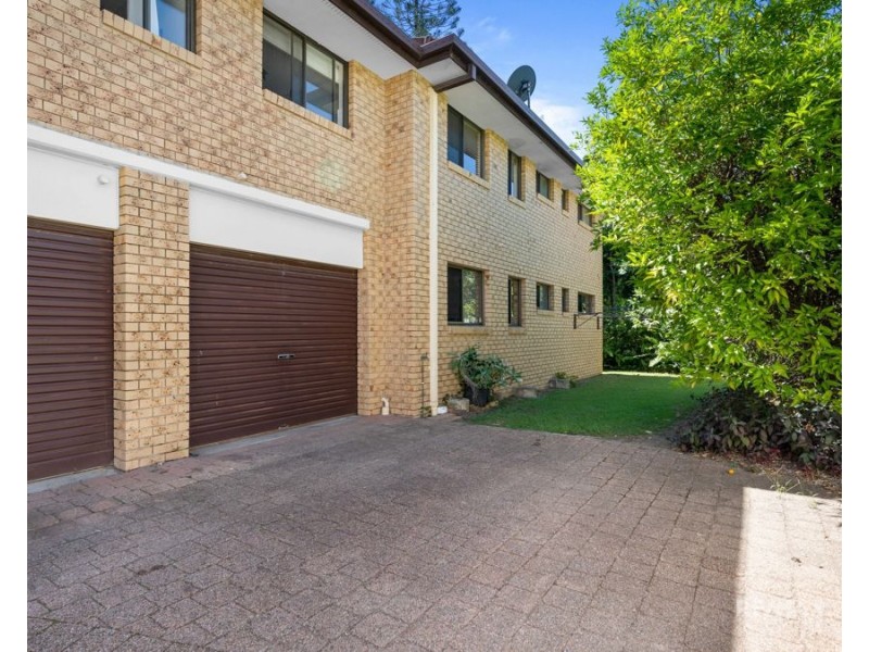 2/8 Jodie Court, Mermaid Waters QLD 4218