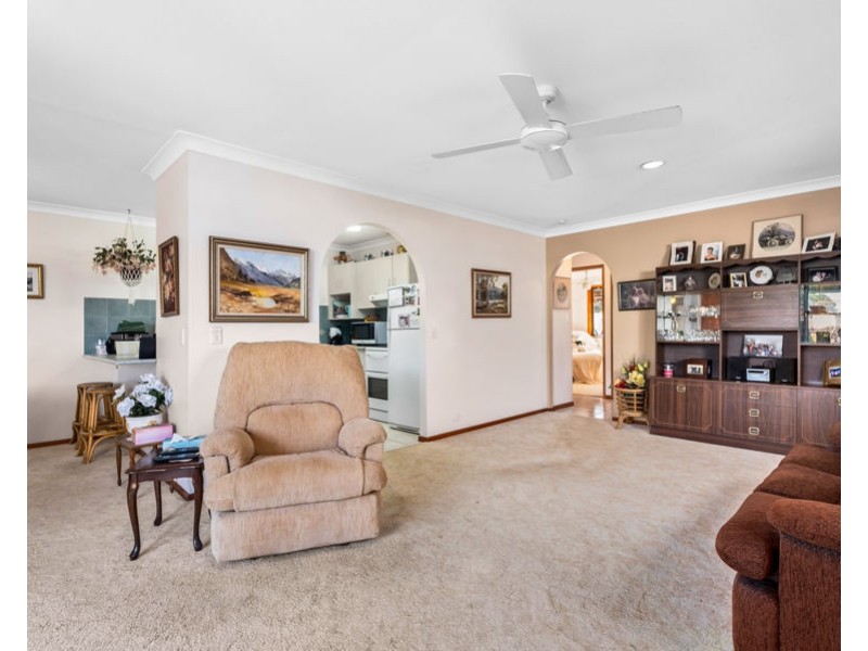 1/65 Tallebudgera Drive, Palm Beach QLD 4221