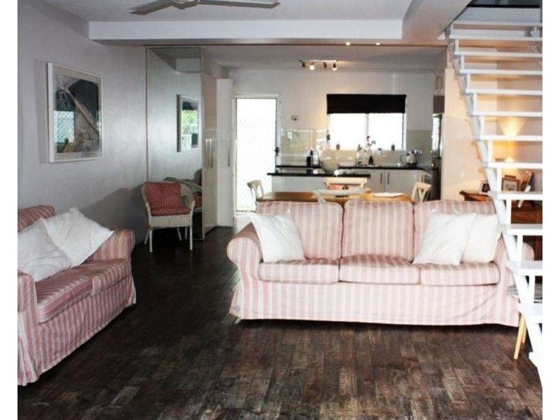 11/33 Wharf Road, Surfers Paradise QLD 4217