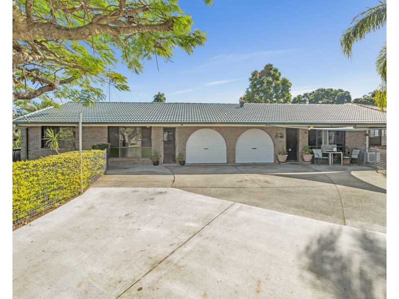 1 & 2/4 Heffernan Crescent, Southport QLD 4215