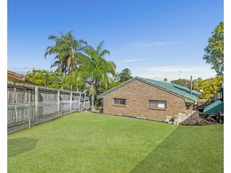 1 & 2/4 Heffernan Crescent, Southport QLD 4215