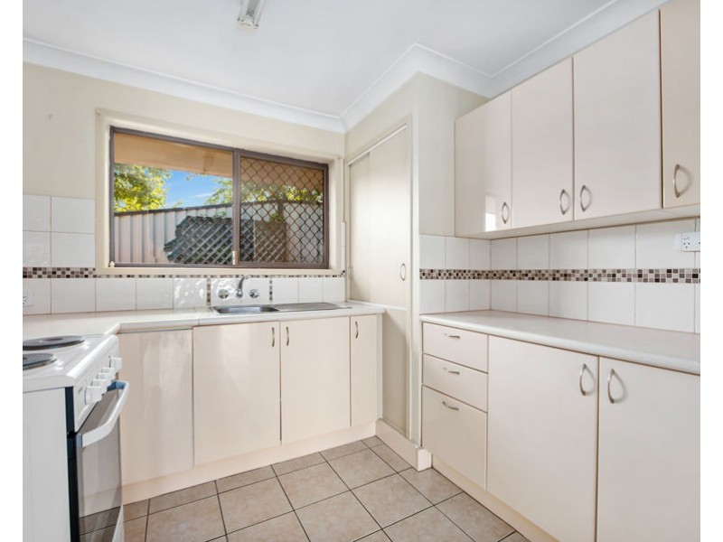 1 & 2/4 Heffernan Crescent, Southport QLD 4215