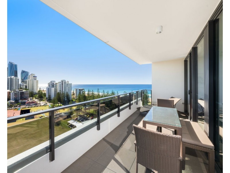 18 Chelsea Avenue, Broadbeach QLD 4218