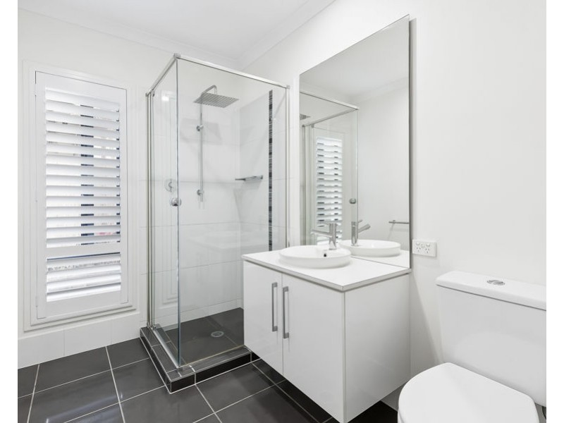 9 Kingsley Street, Labrador QLD 4215