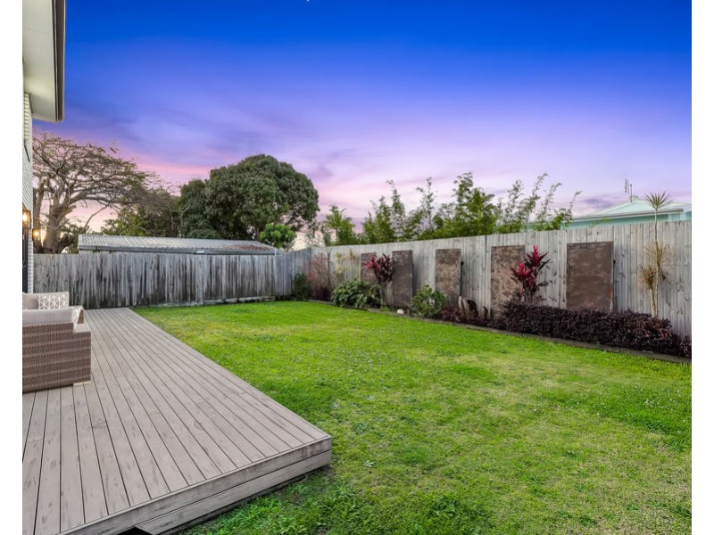 9 Kingsley Street, Labrador QLD 4215