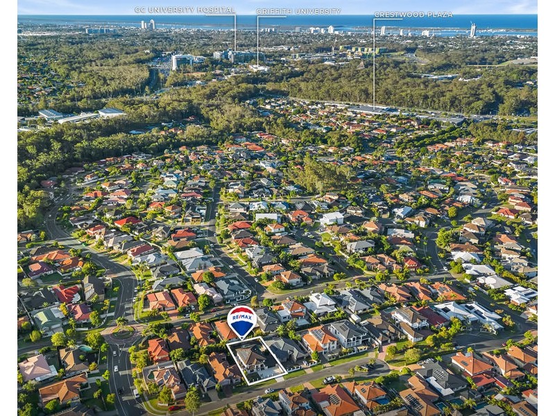 8 Redgum Place, Molendinar QLD 4214