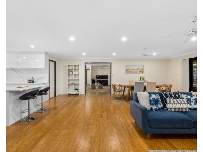 6 Barden Ridge Road, Reedy Creek QLD 4227