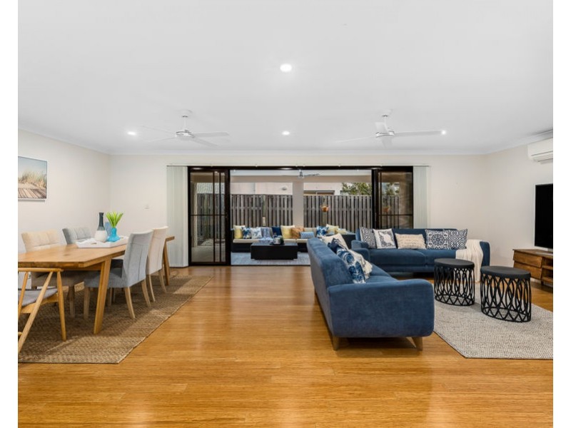 6 Barden Ridge Road, Reedy Creek QLD 4227