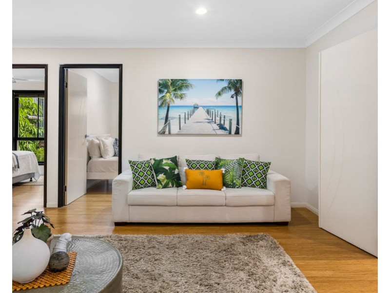 6 Barden Ridge Road, Reedy Creek QLD 4227