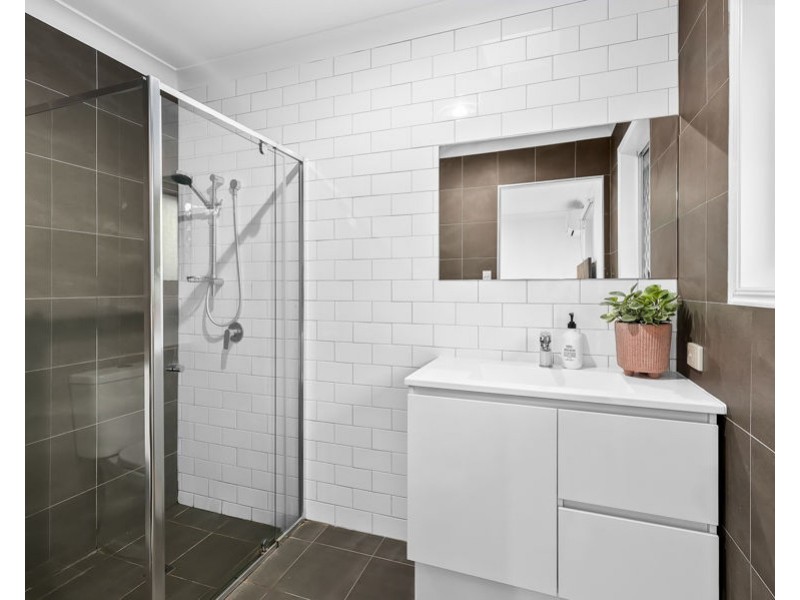 33 Merion Court, Robina QLD 4226