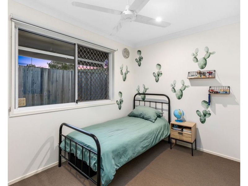 33 Merion Court, Robina QLD 4226