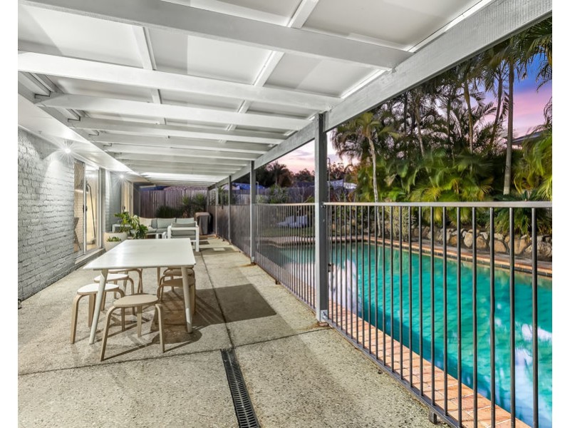 33 Merion Court, Robina QLD 4226