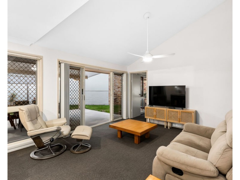 5 Bothwell Street, Robina QLD 4226
