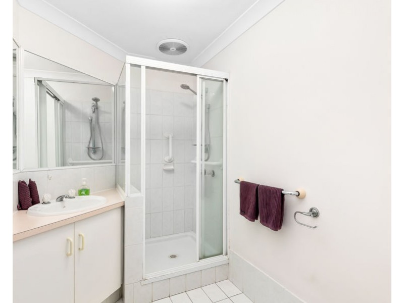 5 Bothwell Street, Robina QLD 4226