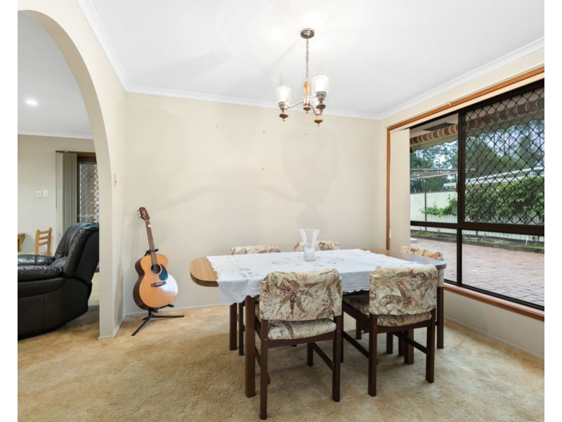19 Lancelin Drive, Mermaid Waters QLD 4218