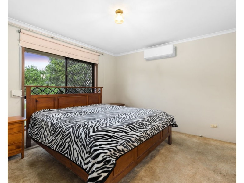 19 Lancelin Drive, Mermaid Waters QLD 4218