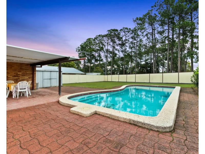 19 Lancelin Drive, Mermaid Waters QLD 4218