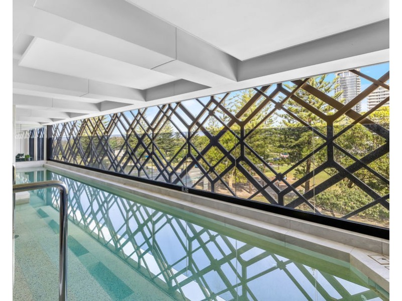 404/185 Old Burleigh Road, Broadbeach QLD 4218