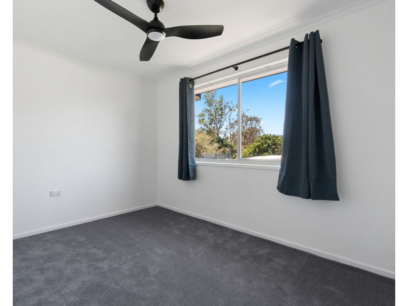 9 Tasman Avenue, Molendinar QLD 4214