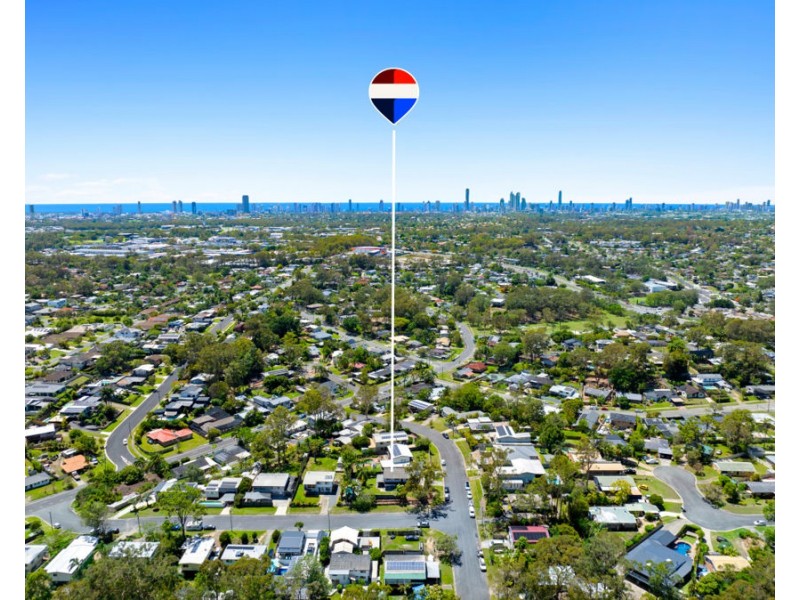 9 Tasman Avenue, Molendinar QLD 4214