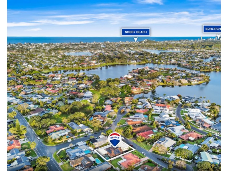 3 Nicolson Court, Mermaid Waters QLD 4218