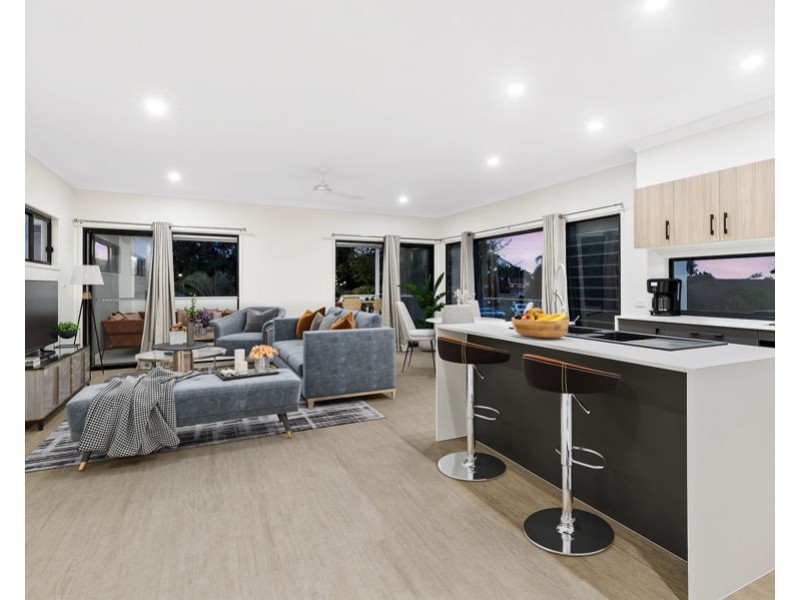 3 Nicolson Court, Mermaid Waters QLD 4218