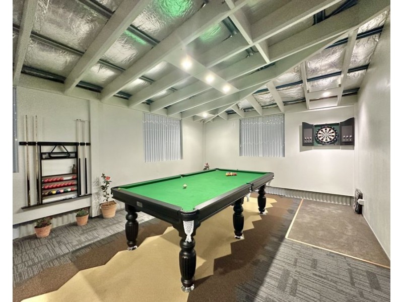 3 Nicolson Court, Mermaid Waters QLD 4218