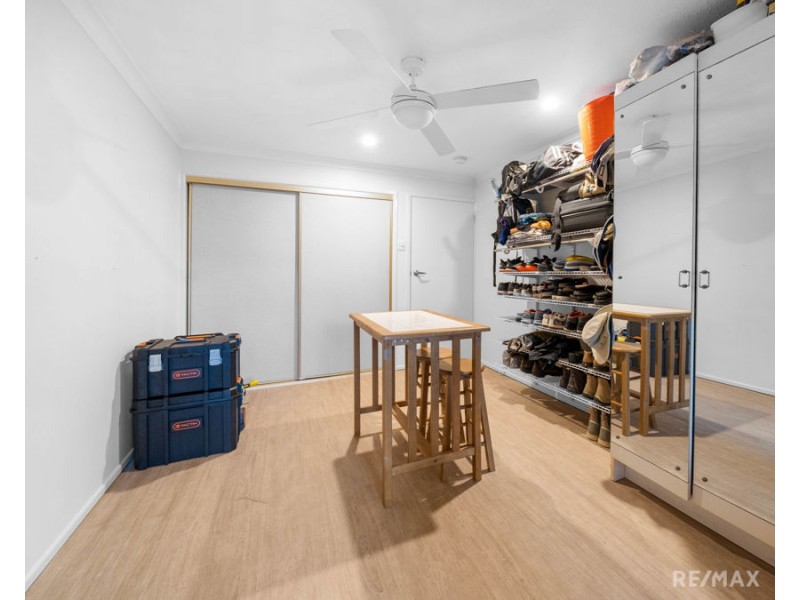 3 Nicolson Court, Mermaid Waters QLD 4218