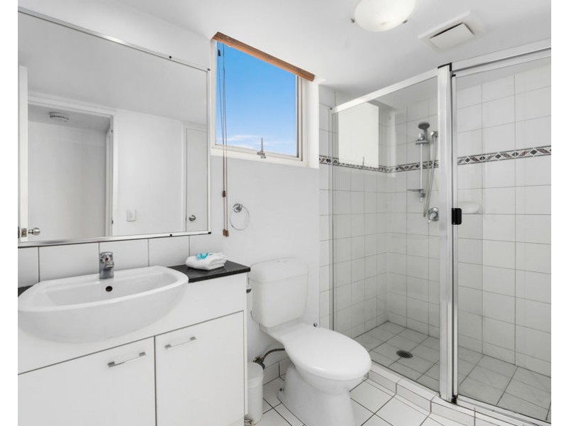 1005/2988 ‘Palazzo Colonnades’ Surfers Paradise Blvd, Surfers Paradise QLD 4217