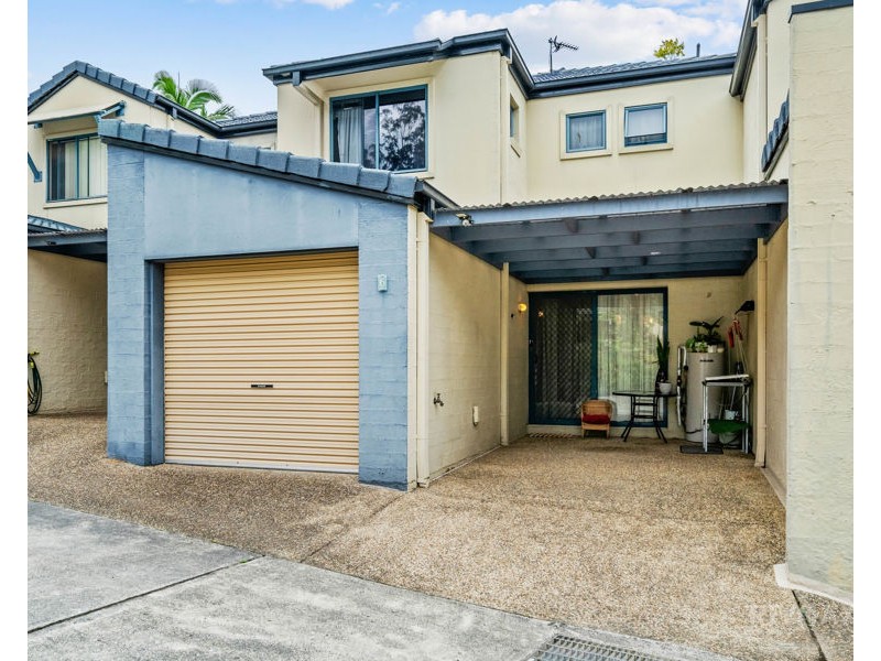 6/1 Pinecrest Court, Oxenford QLD 4210