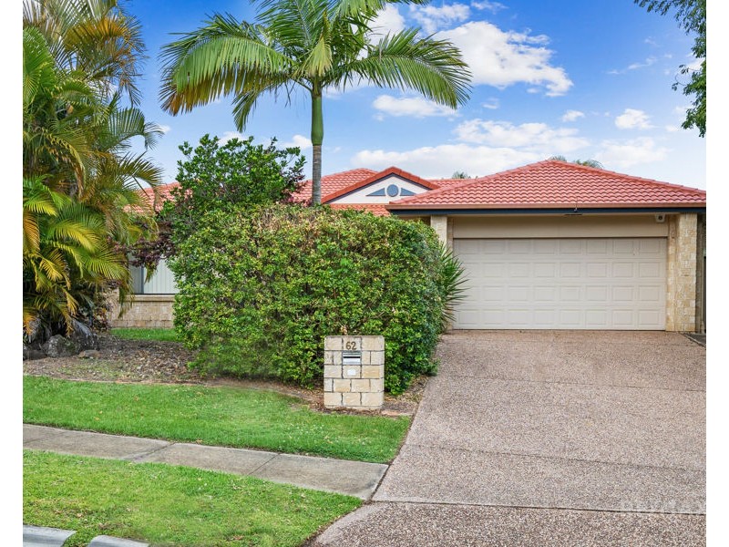 62 Crestwood Drive, Molendinar QLD 4214