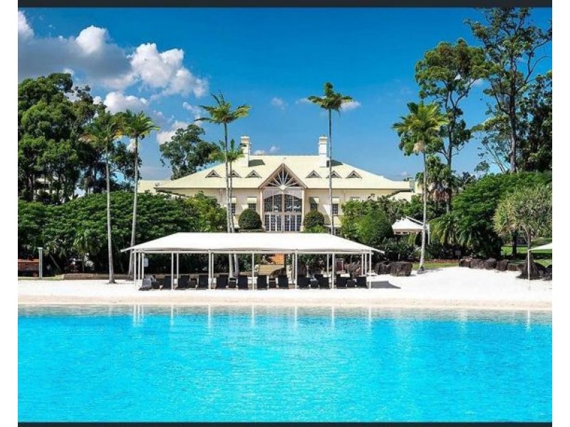 1922 Sunningdale Court, Sanctuary Cove QLD 4212