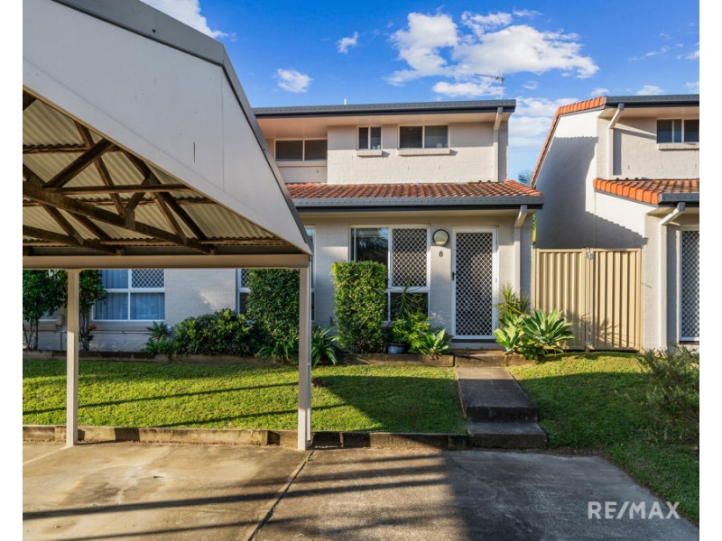 8/13-17 Brown Street, Labrador QLD 4215