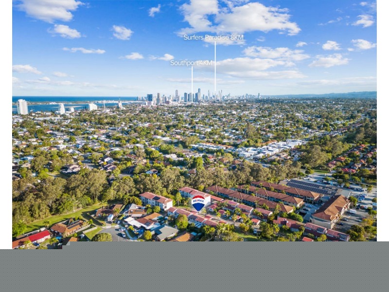 8/13-17 Brown Street, Labrador QLD 4215