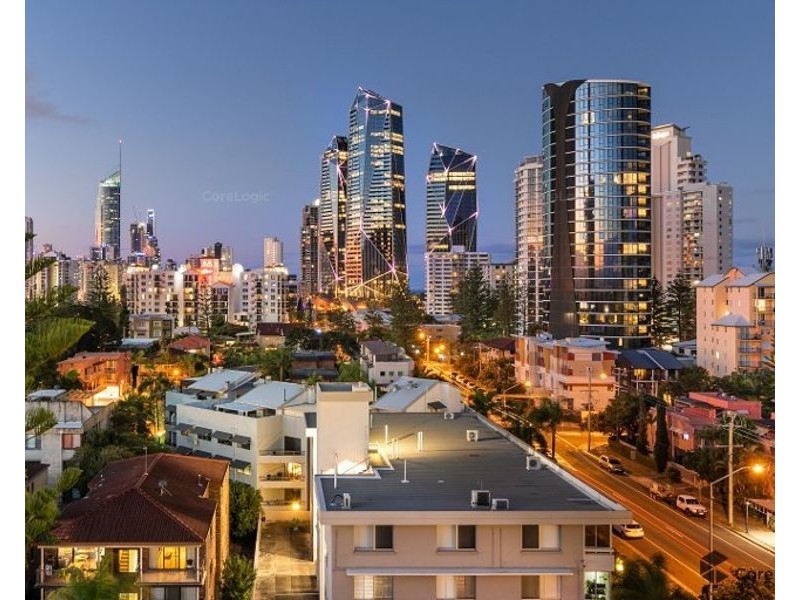 21/22 Armrick Avenue, Broadbeach QLD 4218
