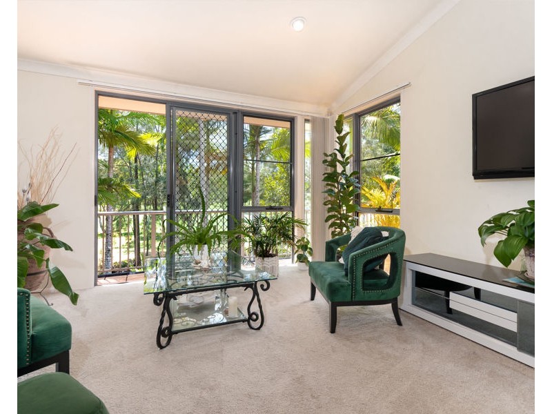 129/125 Santa Cruz Blvd, Clear Island Waters QLD 4226