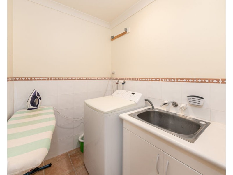 129/125 Santa Cruz Blvd, Clear Island Waters QLD 4226