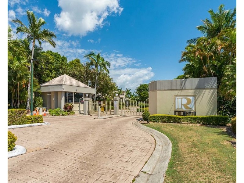 54/125 Santa Cruz Boulevard, Clear Island Waters QLD 4226