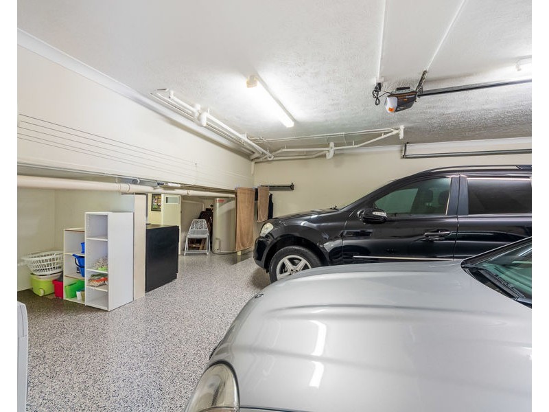 54/125 Santa Cruz Boulevard, Clear Island Waters QLD 4226