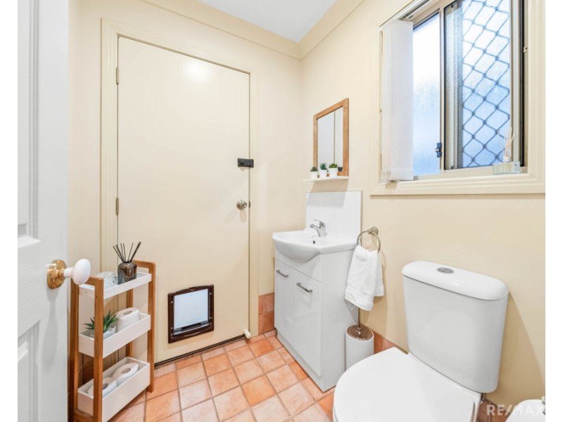 14 Gumleaf Drive, Molendinar QLD 4214