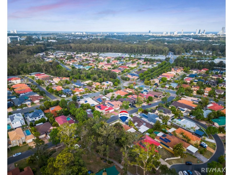 14 Gumleaf Drive, Molendinar QLD 4214