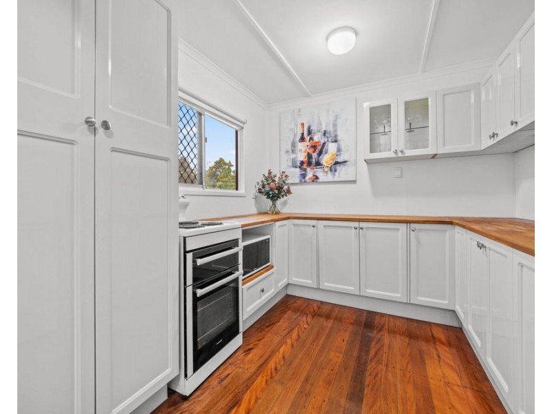 3 Sungold Avenue, Southport QLD 4215