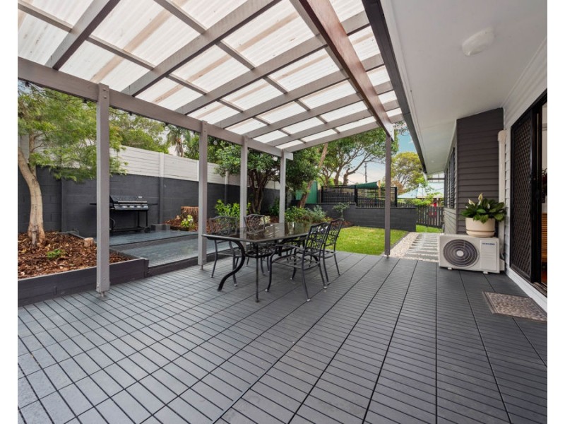 3 Sungold Avenue, Southport QLD 4215