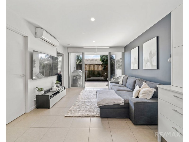 1112/6-8 Waterford Court, Bundall QLD 4217